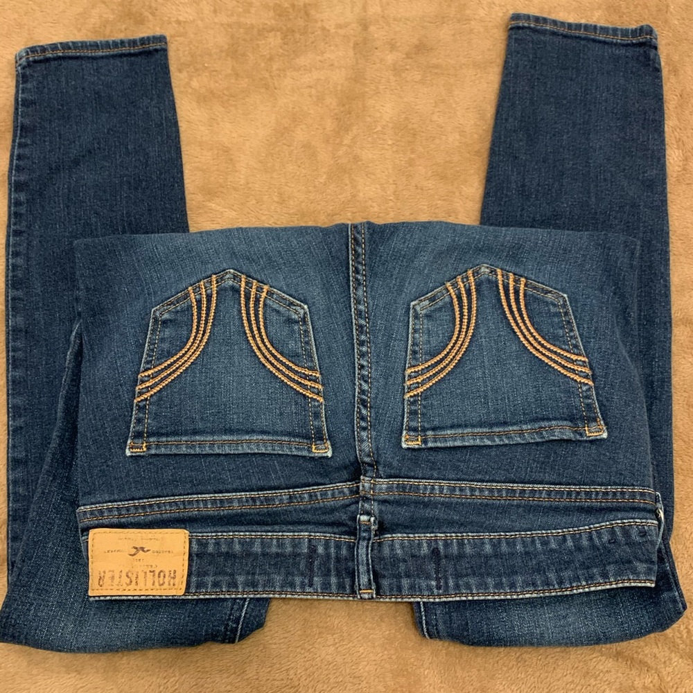 Hollister jeans